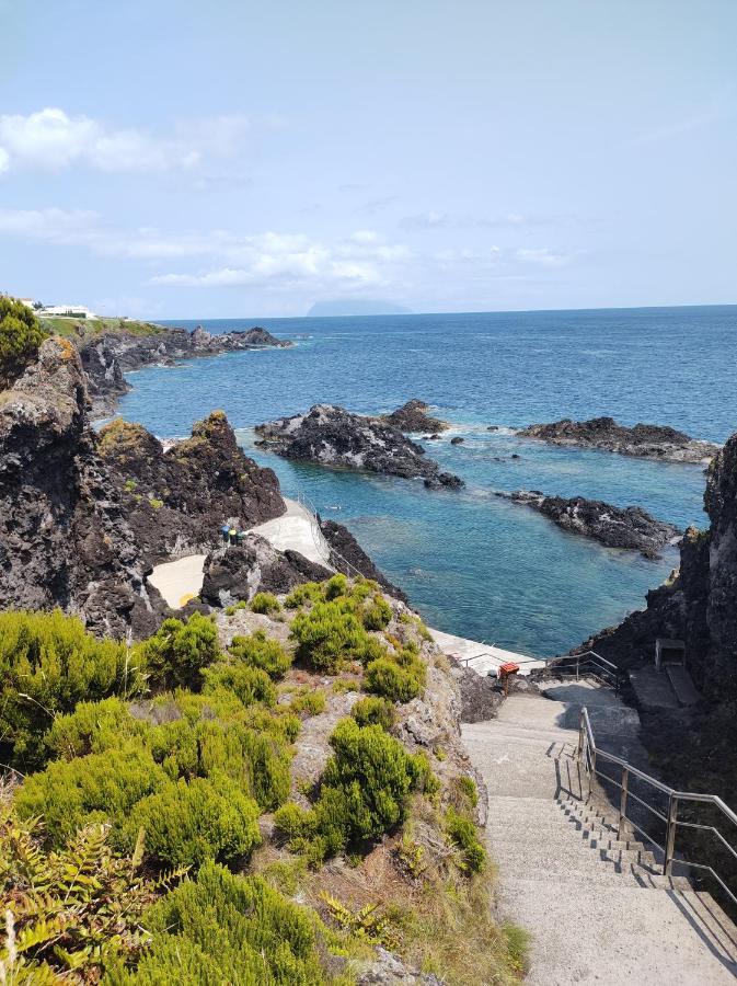 Villa Kai Casa Frente Al Mar Y Completamente Restaurada Santa Cruz das Flores Dış mekan fotoğraf